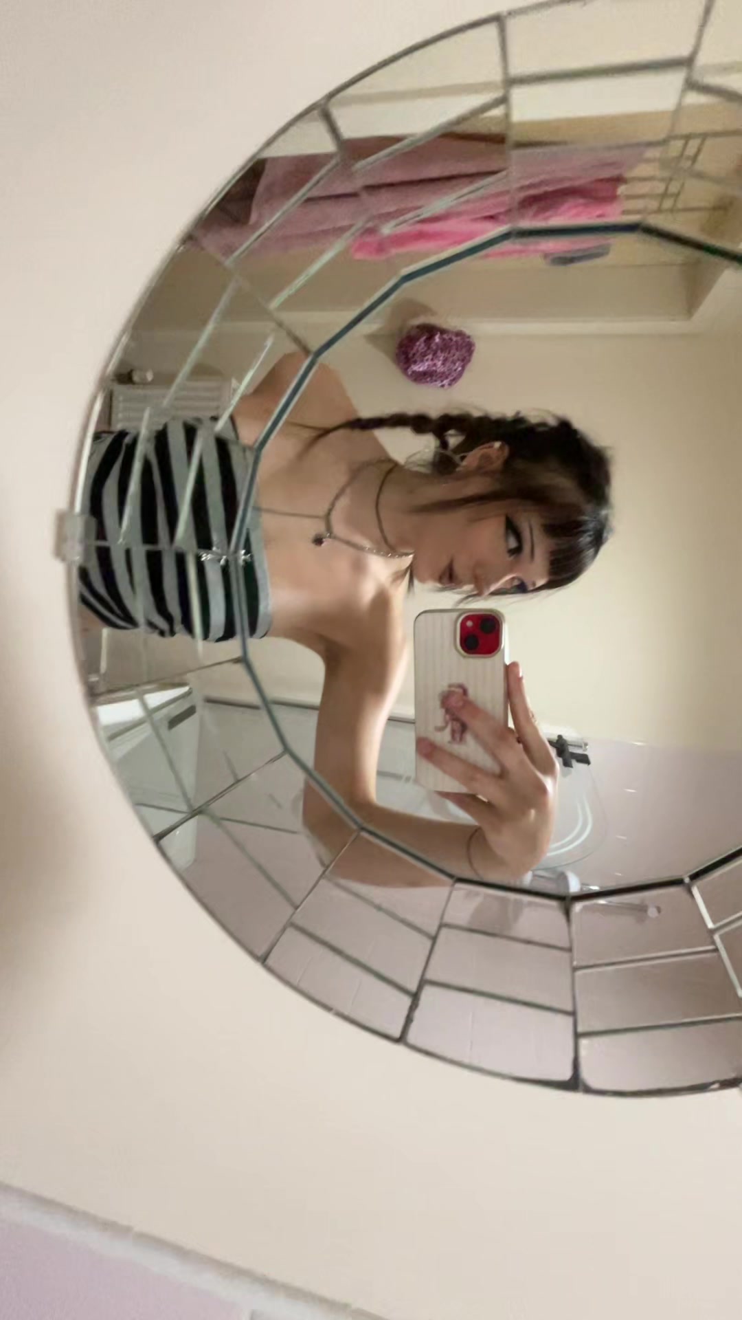 @🦇