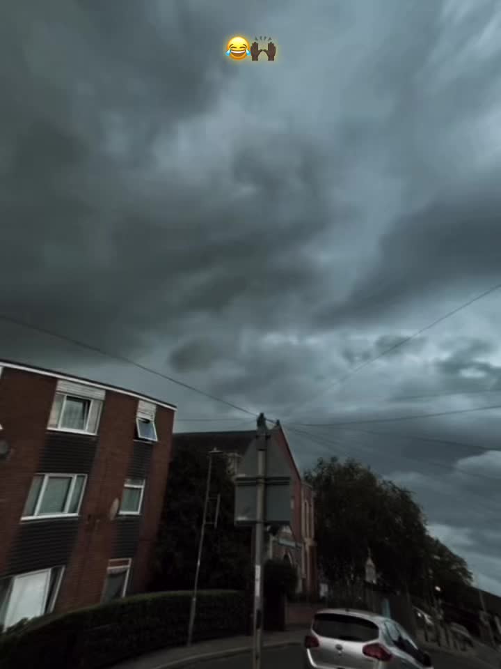 @𝐓𝐇𝐄𝐖 •̀ᴗ•́ 𓆩𝐍𝐎𝐌𝐈𓆪 🖤