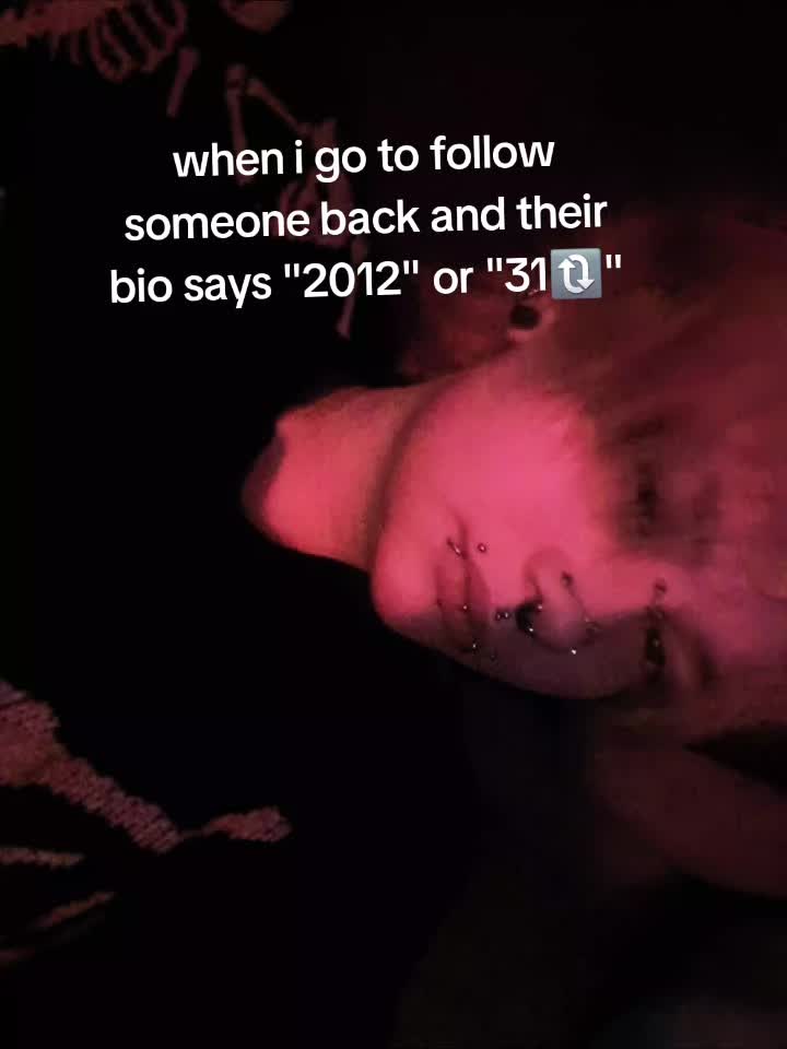 @🦷
