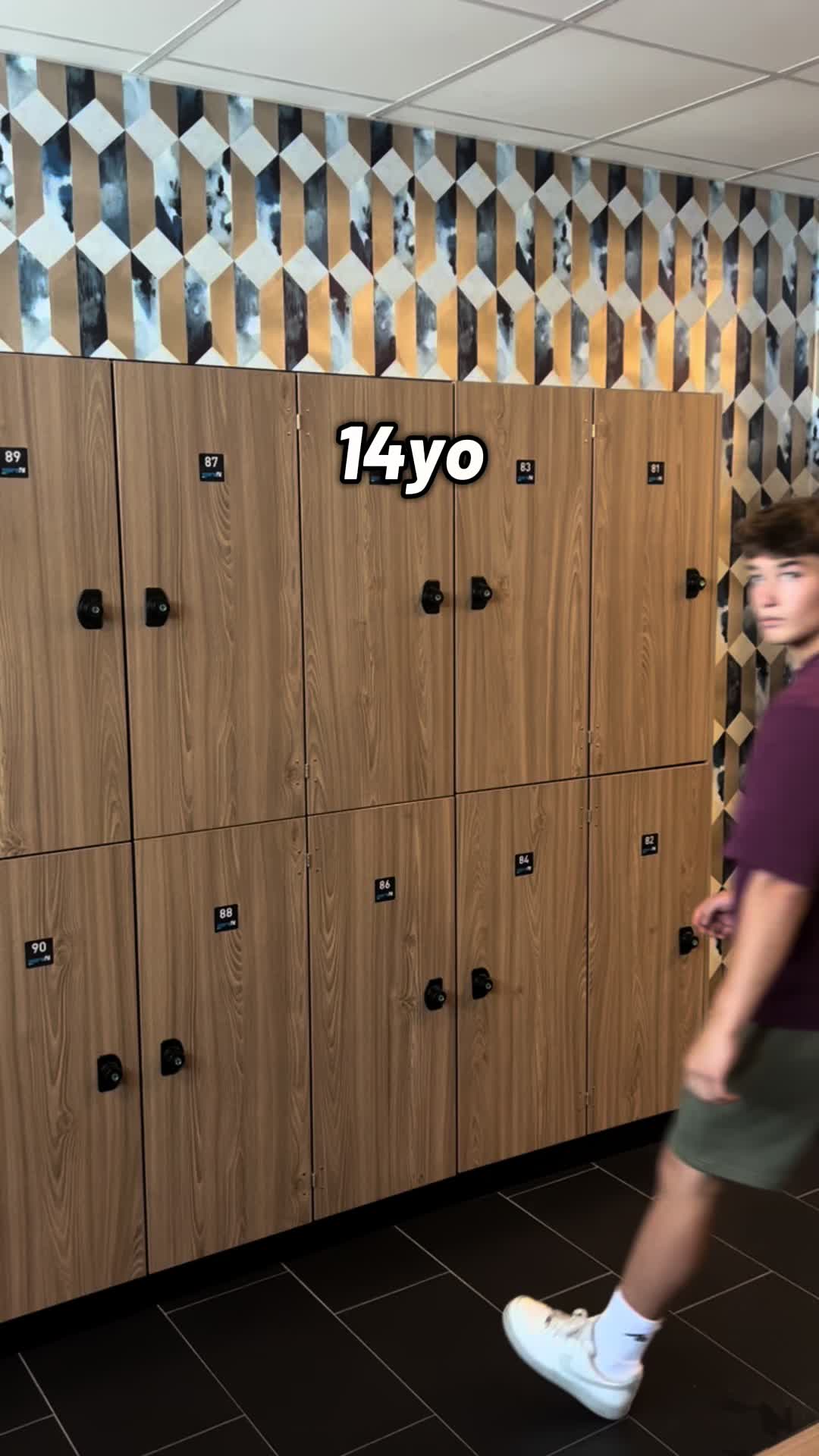 @Laurenz