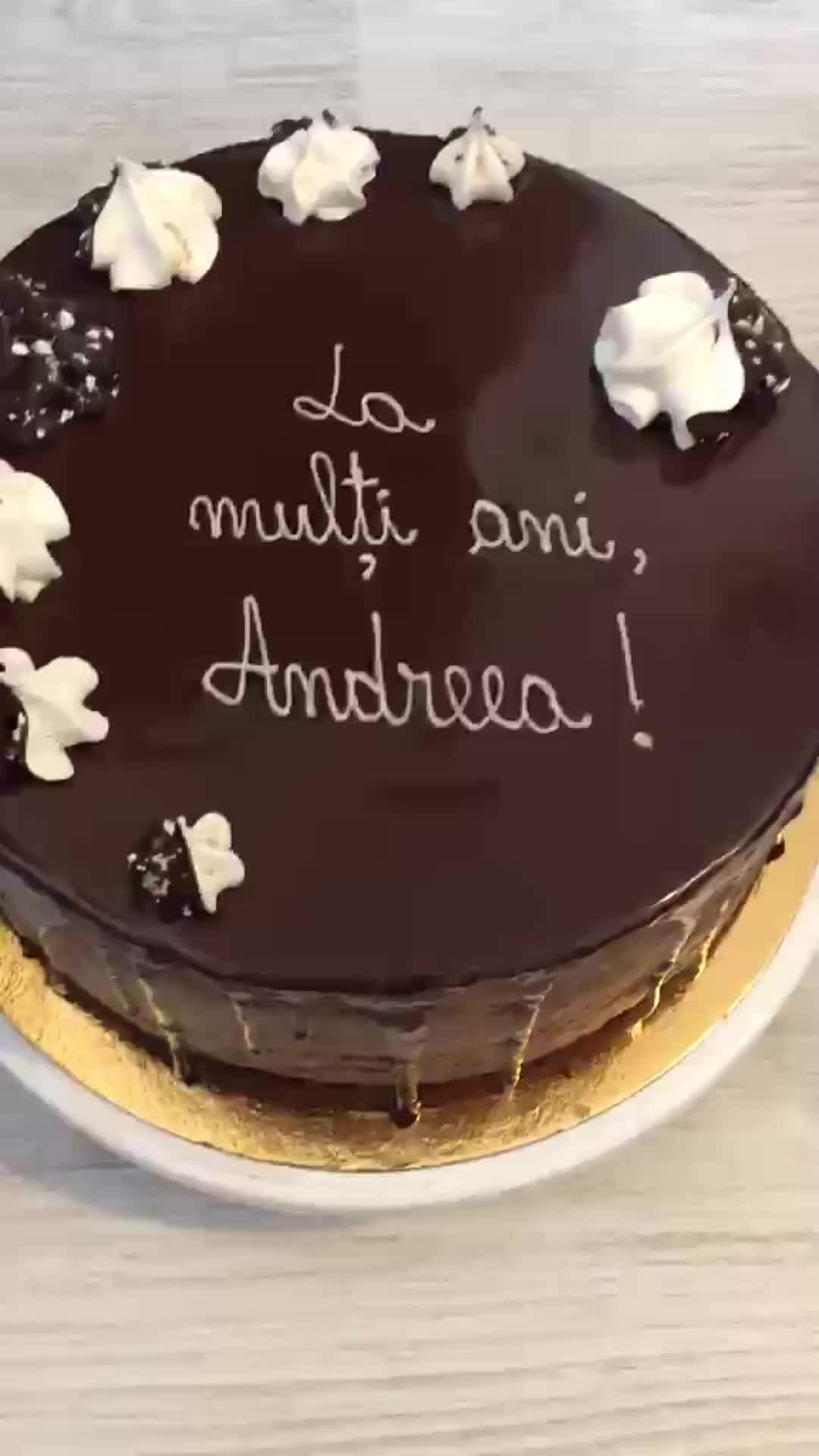 @lacrima_s_cakes_