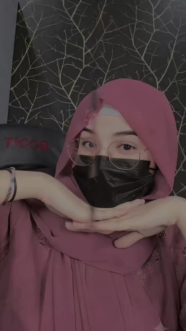 @꧁𝙈𝙖𝙠𝙞𝙢𝙖_𝙀𝙞𝙙𝙞𝙩𝙤𝙧꧂