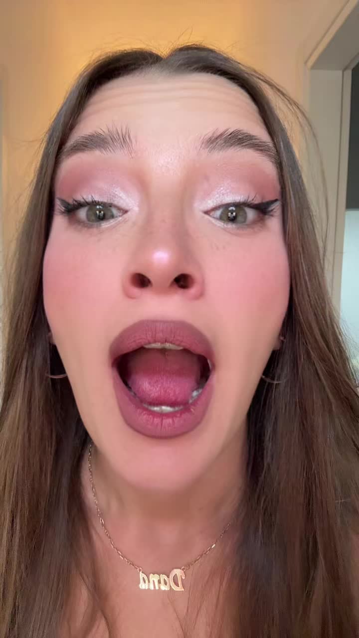 @elena_nanu