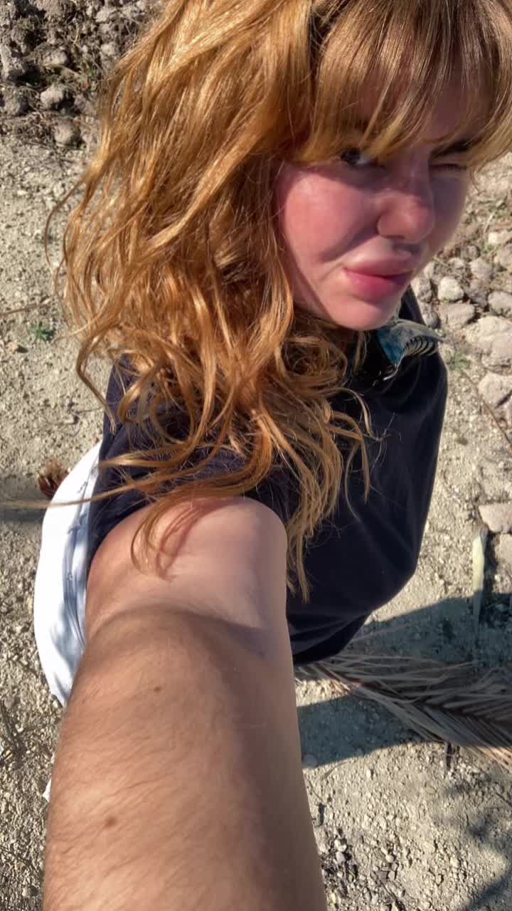 @Aniii💋