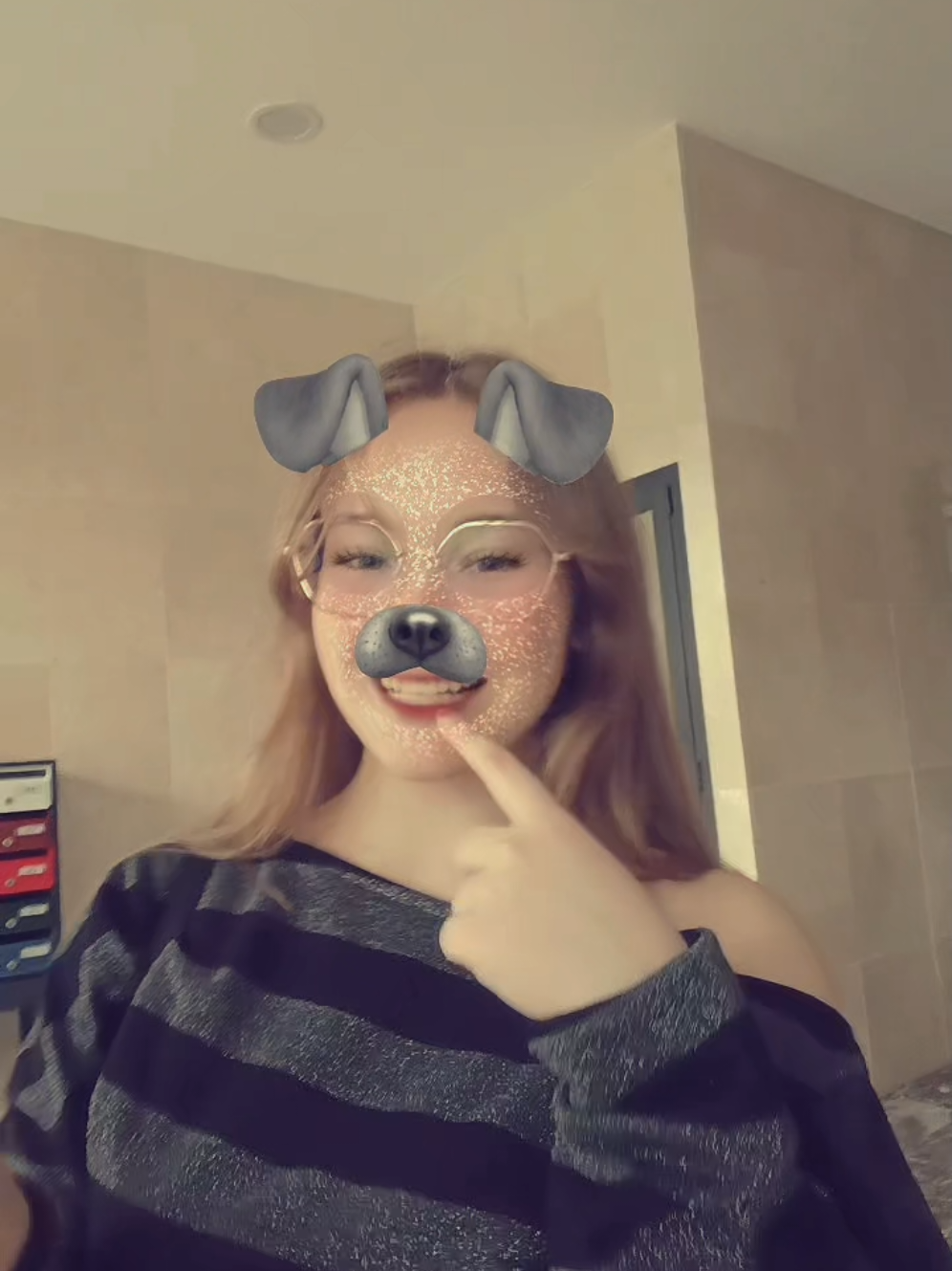 @nini