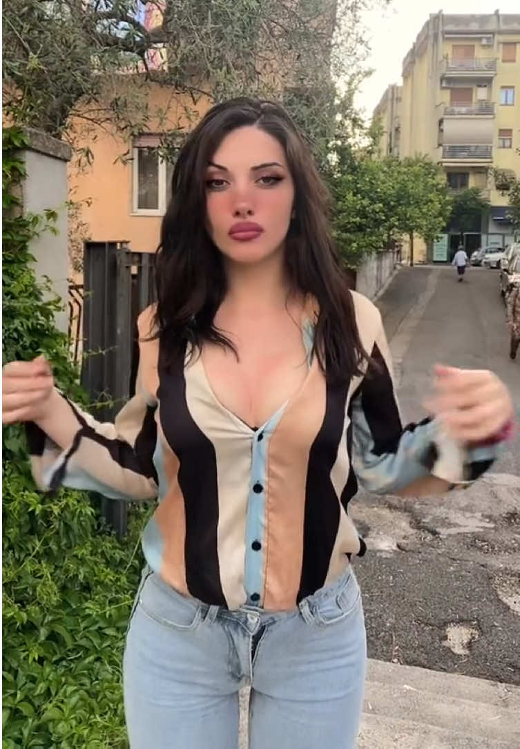 @☆Rovena Castelli☆
