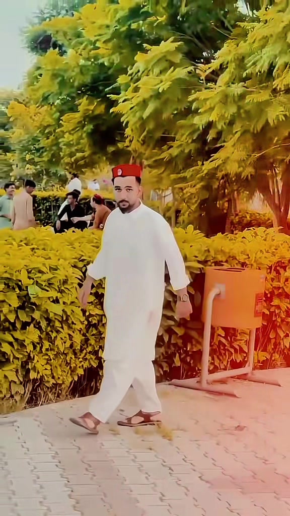 @𝙄𝙢𝙖𝙙 𝙈𝙖𝙣𝙙𝙤𝙤𝙧𝙞 🚩
