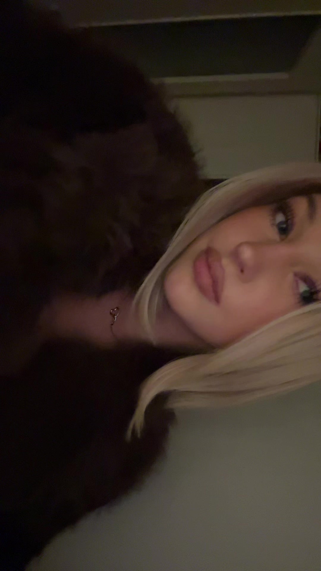 @Vivi