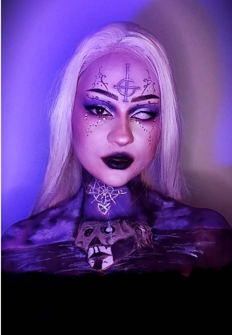 @𝚂𝚘𝚏𝚒𝚊💋🩸