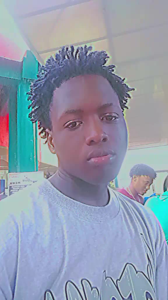 @Black sonsonn🤕🥶🤑💯👉👈