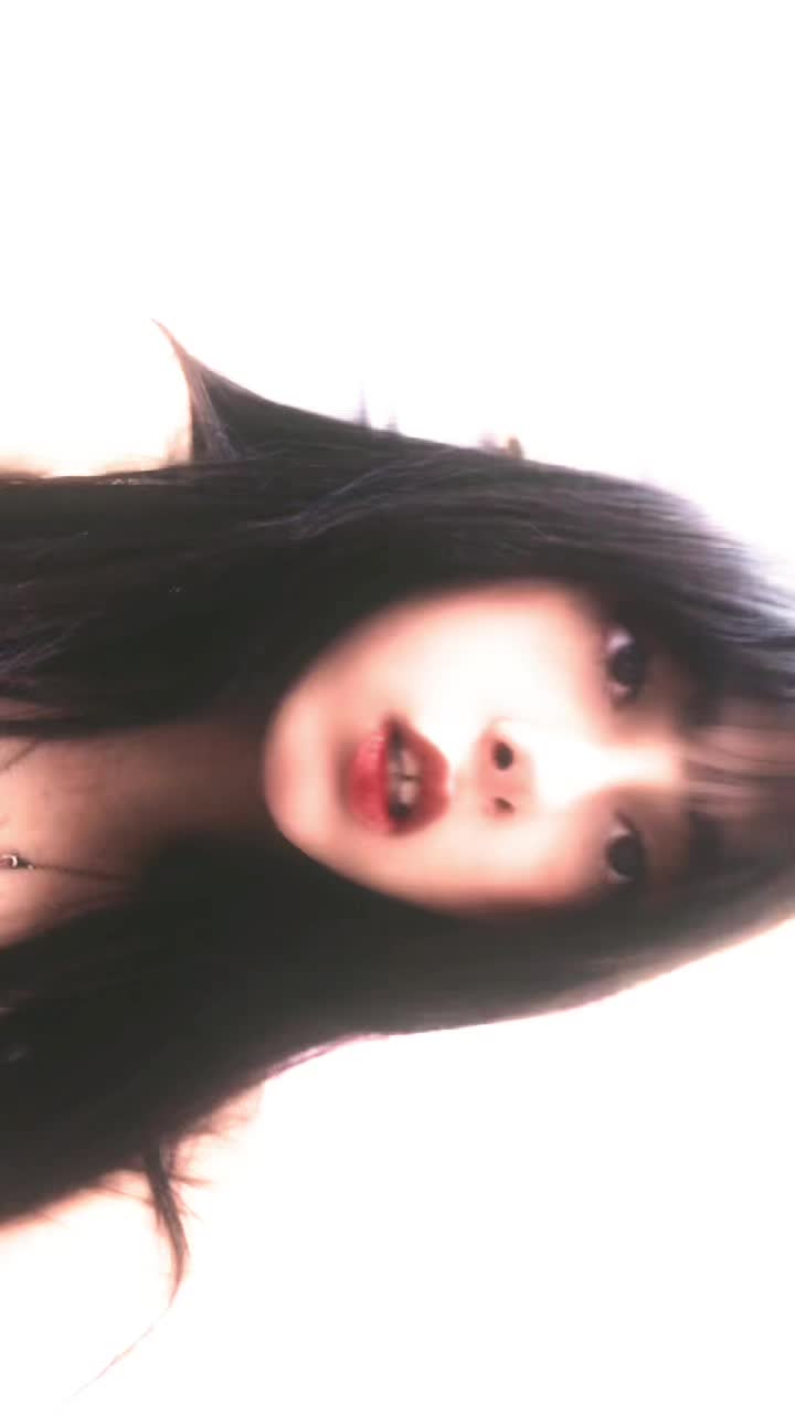 @𝒮𝒽𝒶𝒾𝓁𝒾𝓃
