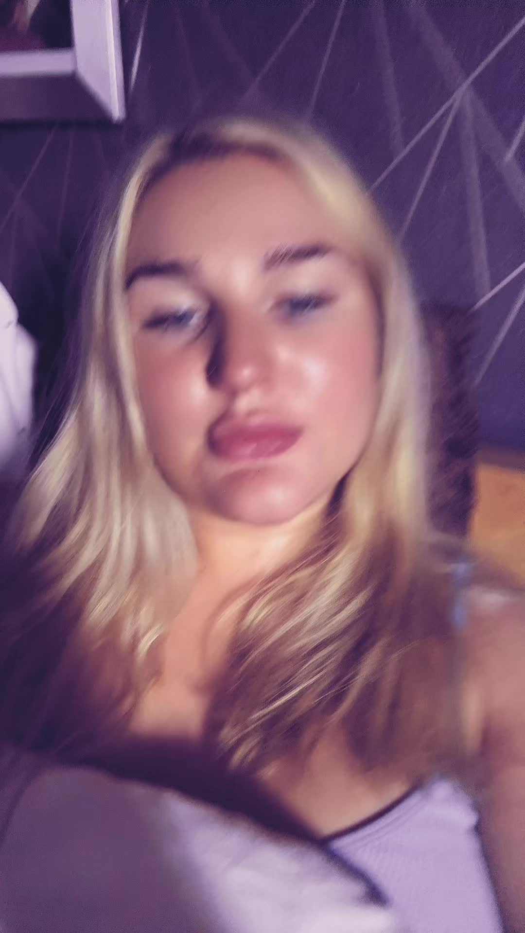 @lucyyylooo25