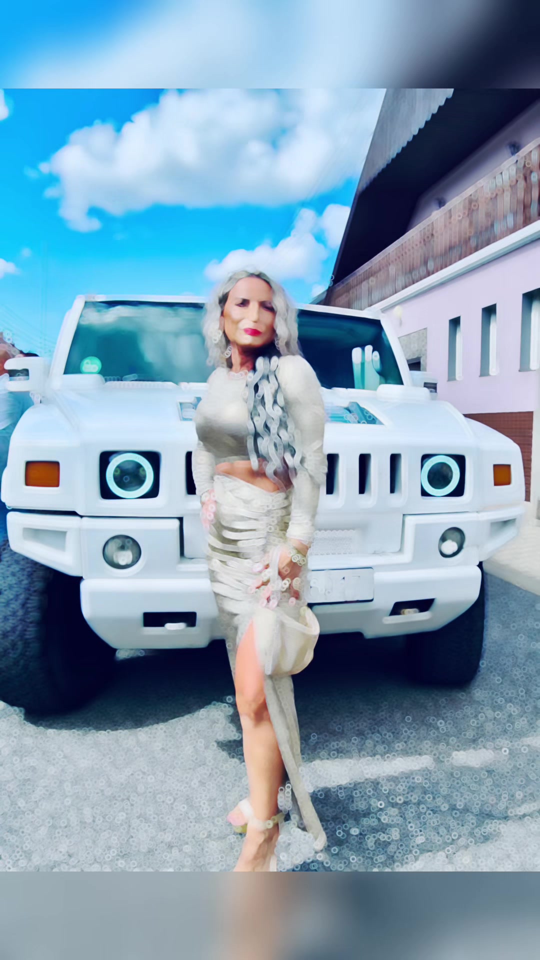 @Erika Tokarova