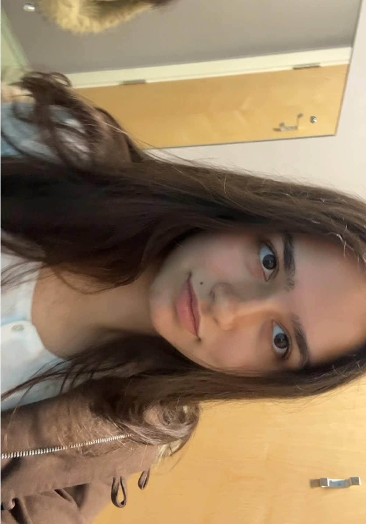 @😱