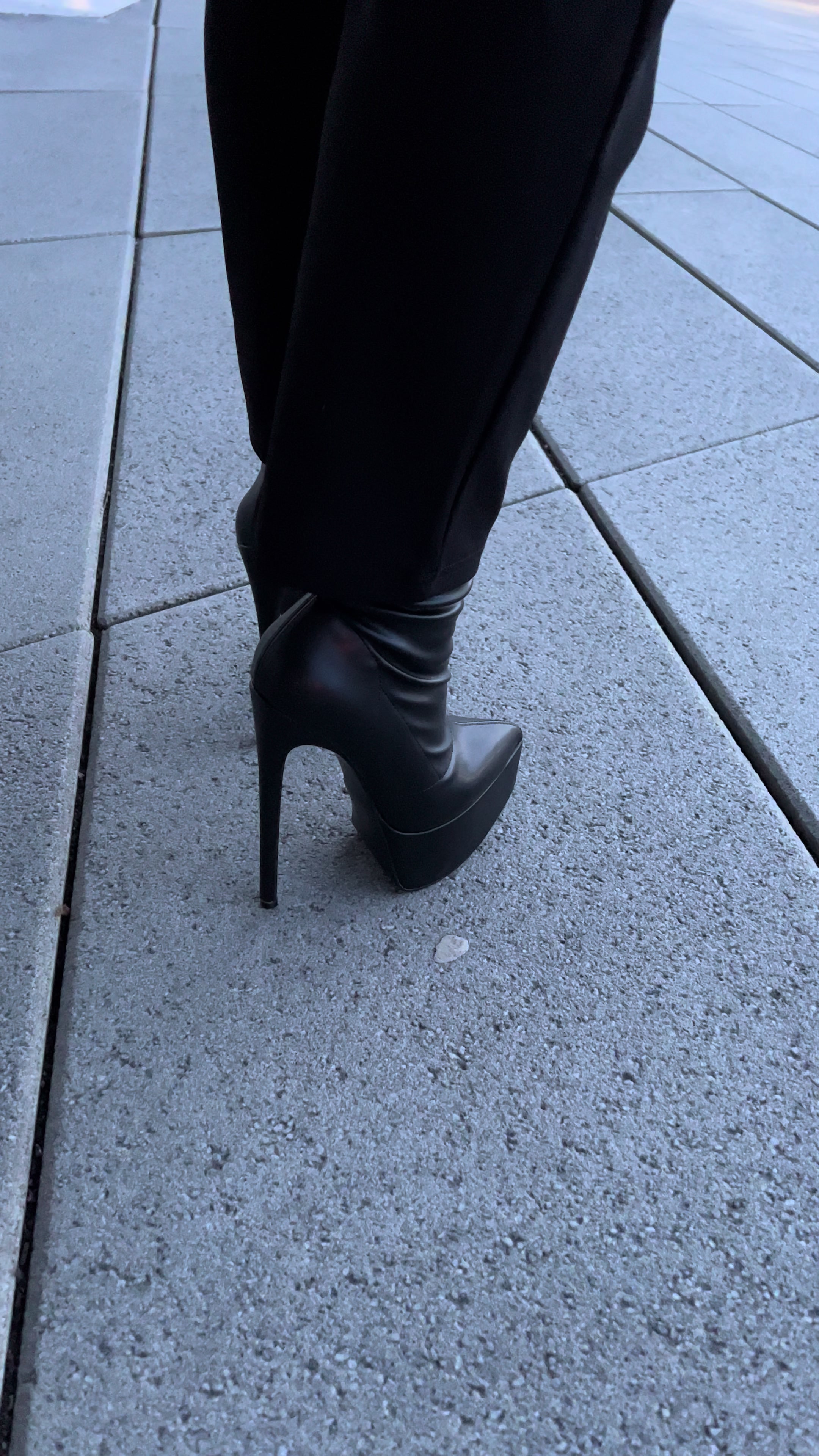 @High.Heels.Wife