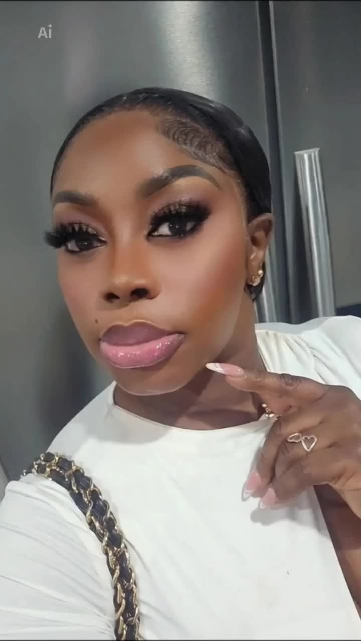 @HoneyMayNash