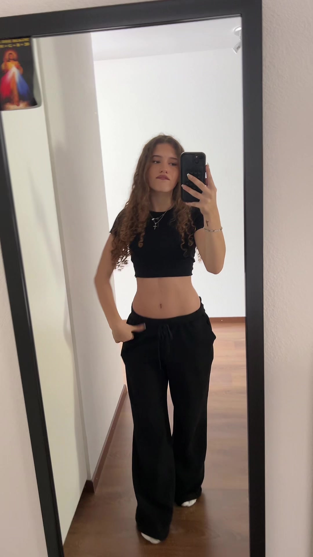 @️