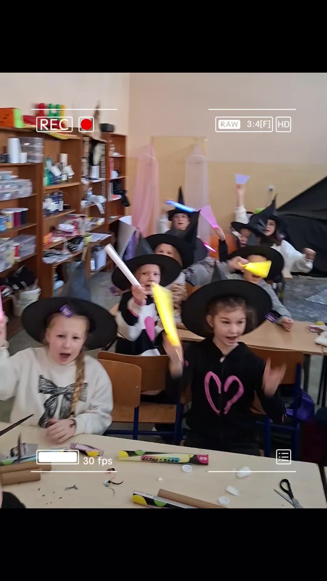 @SzDK