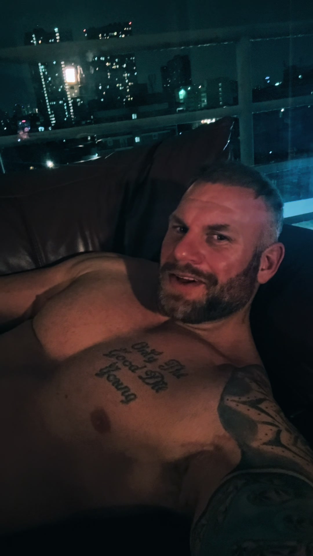 @AussieManAdventures
