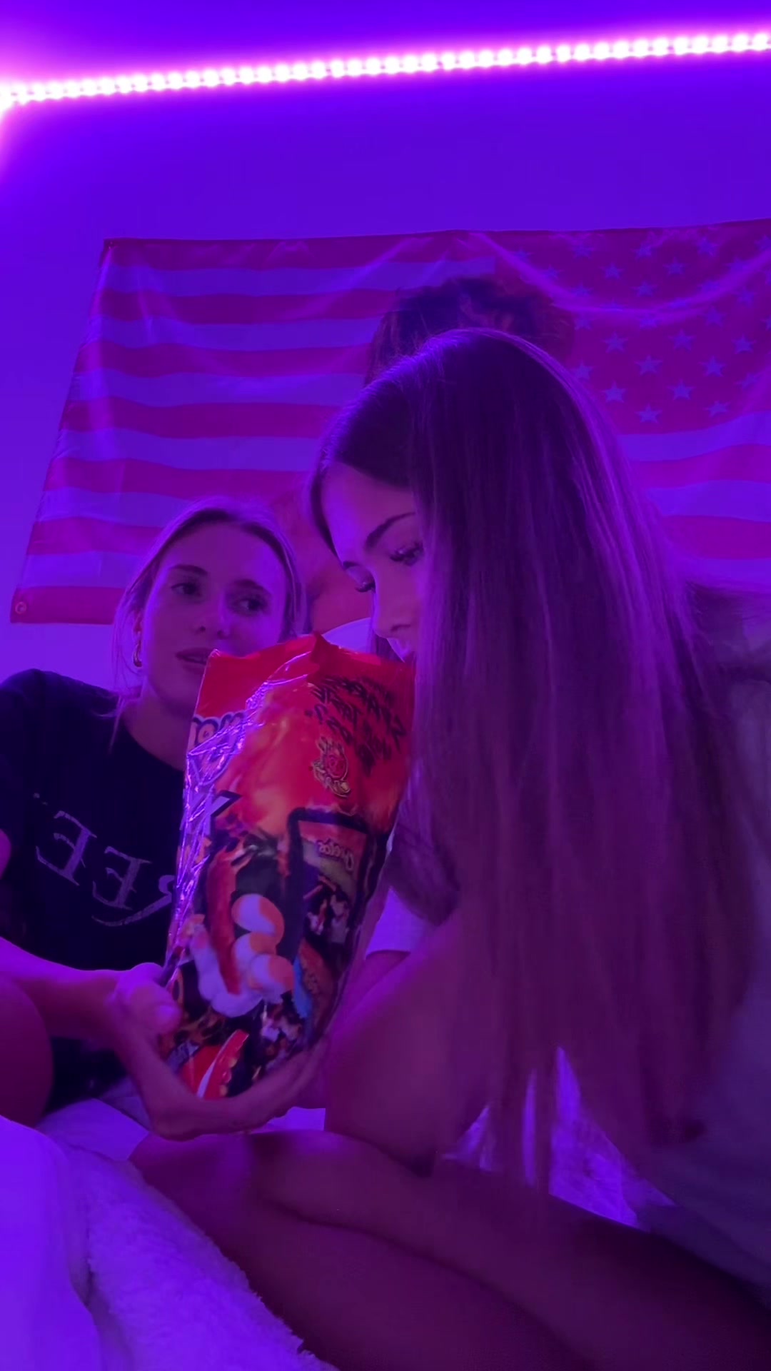 @Sisters