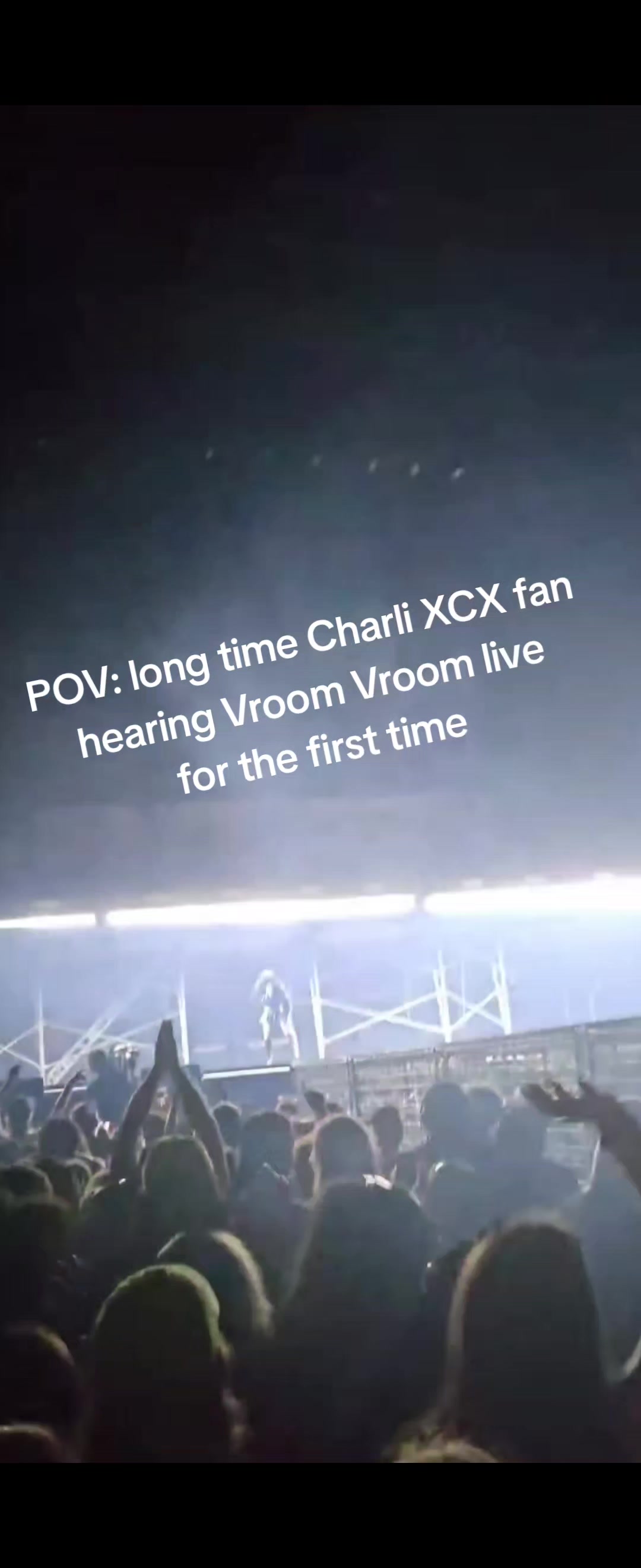 @⊹XoeDotCom⊹