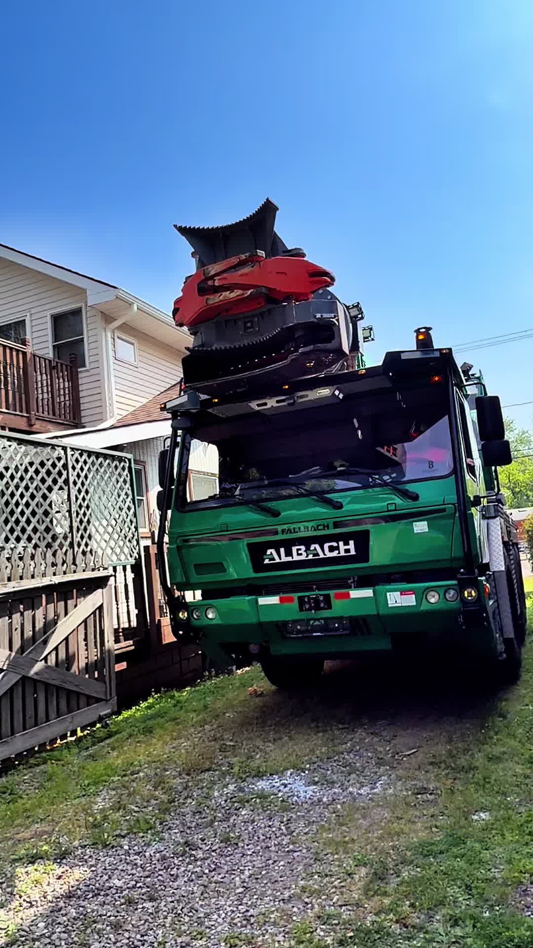 @kravitztreeservice