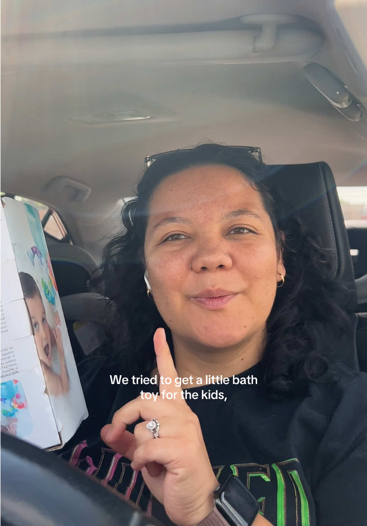 @Paula | Wife + Twin Mama