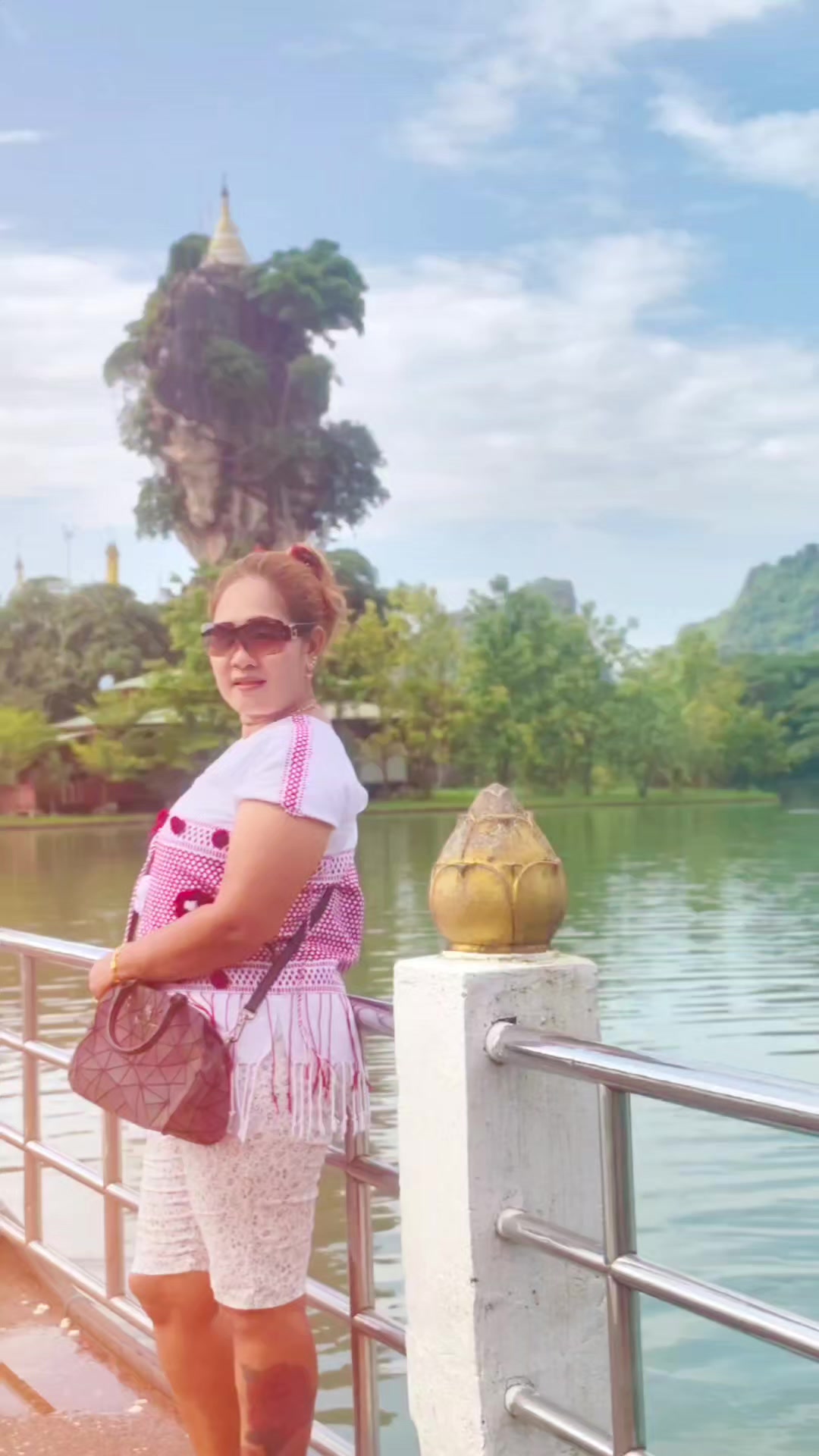 @ခရေပန်းလေး
