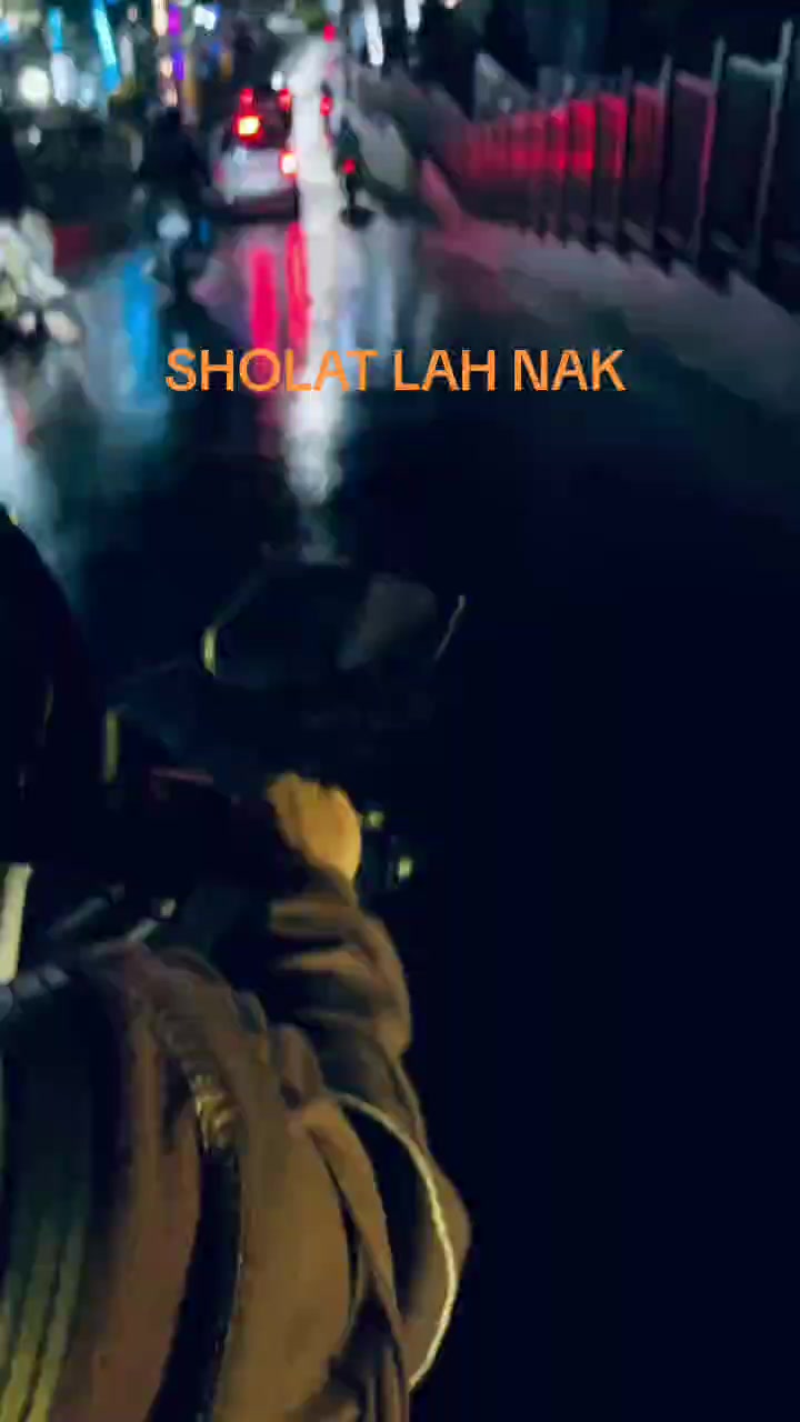 @Dari Kontak Anda