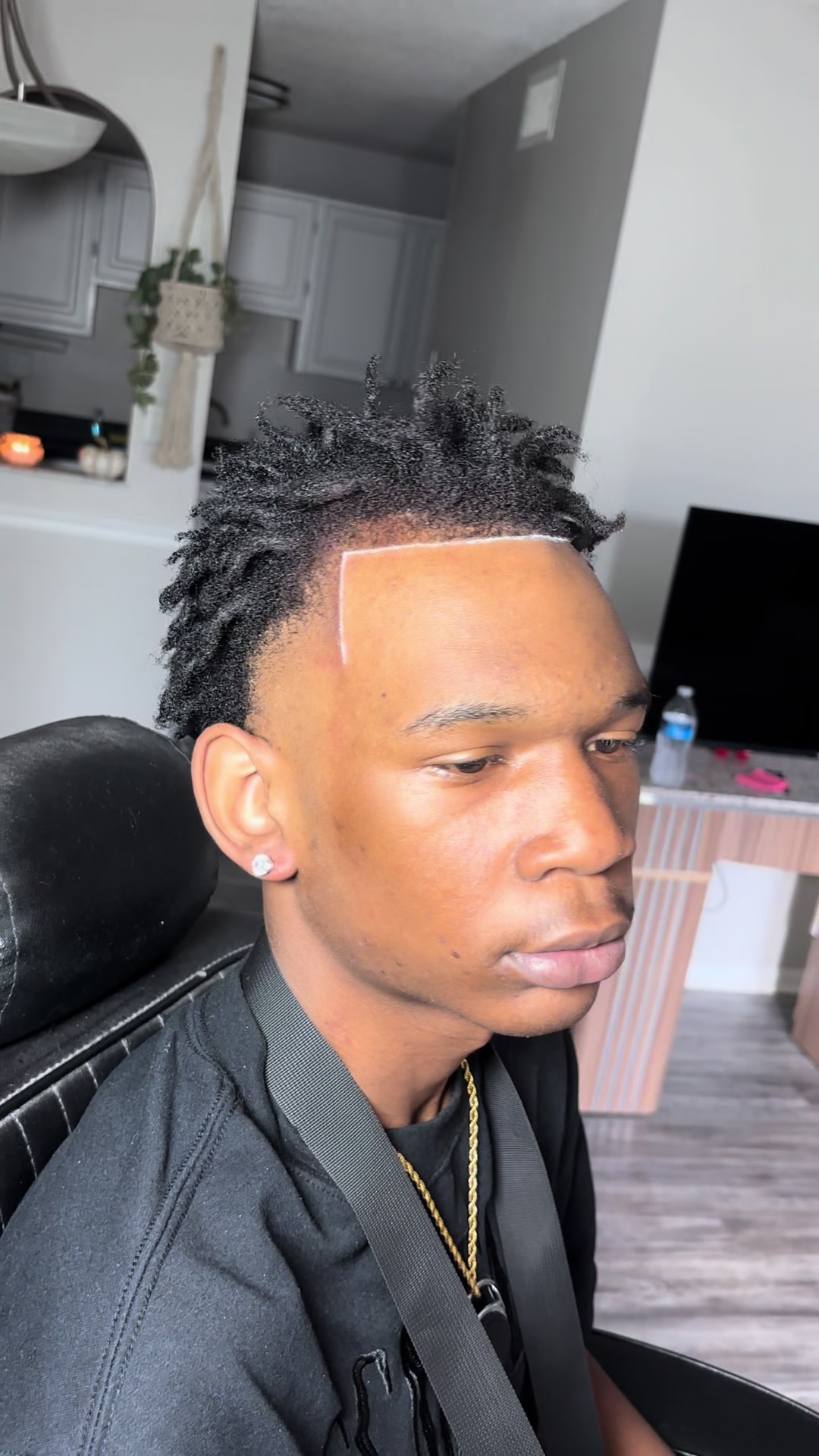 @Daytona Beach Barber🔥 •Tone💈