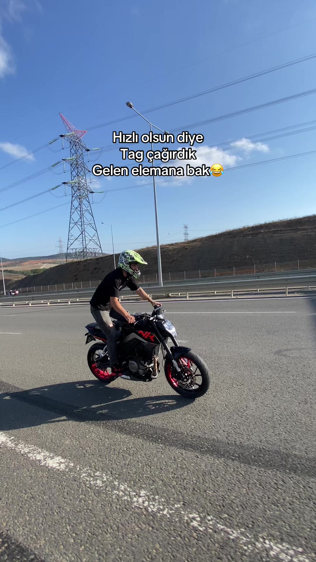@Erayuzundiz
