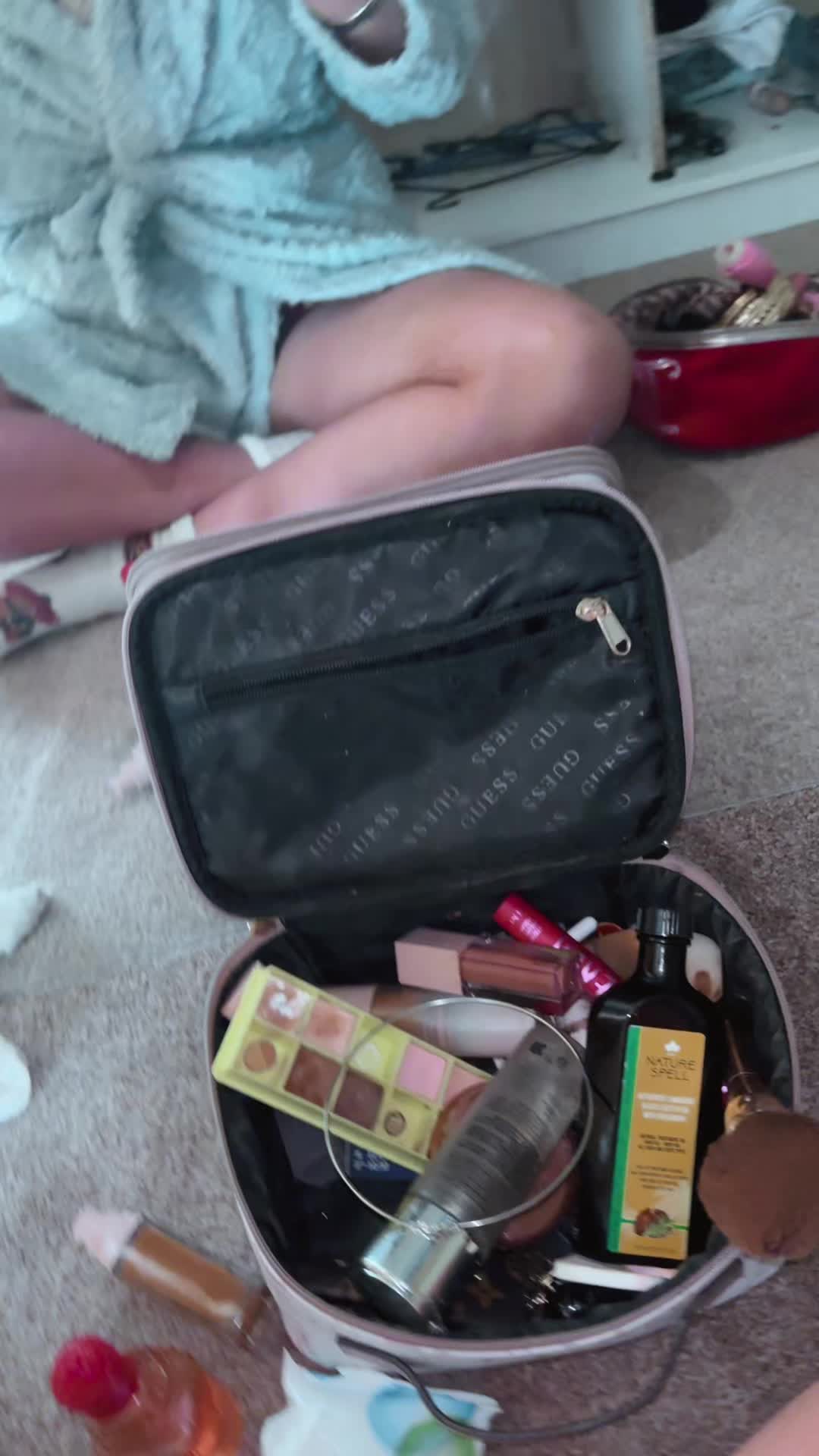 @Destinie