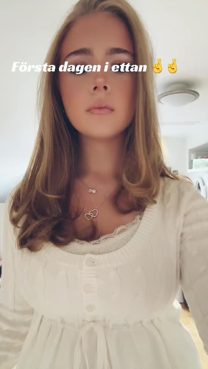 @🤍ℰℳℰℒℐℰ 🤍