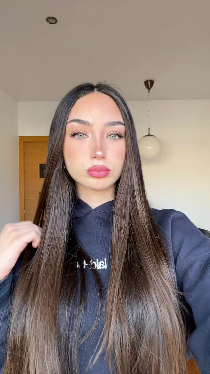 @𝑹