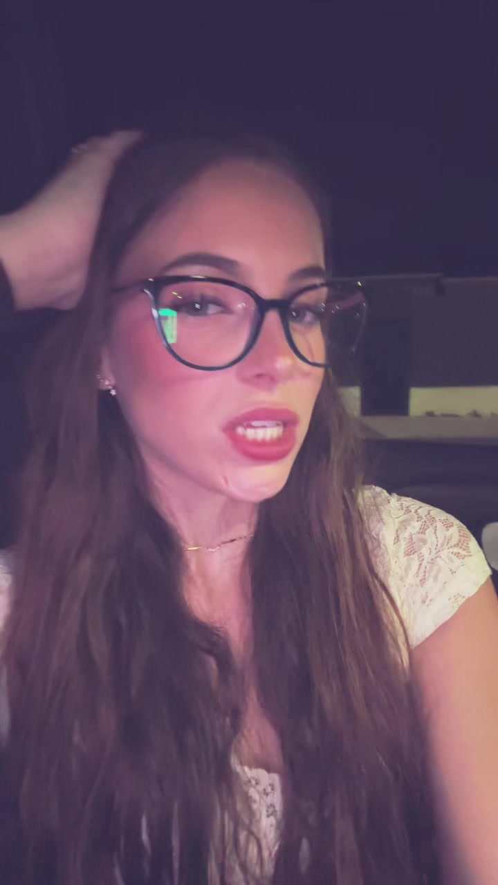 @clareen222