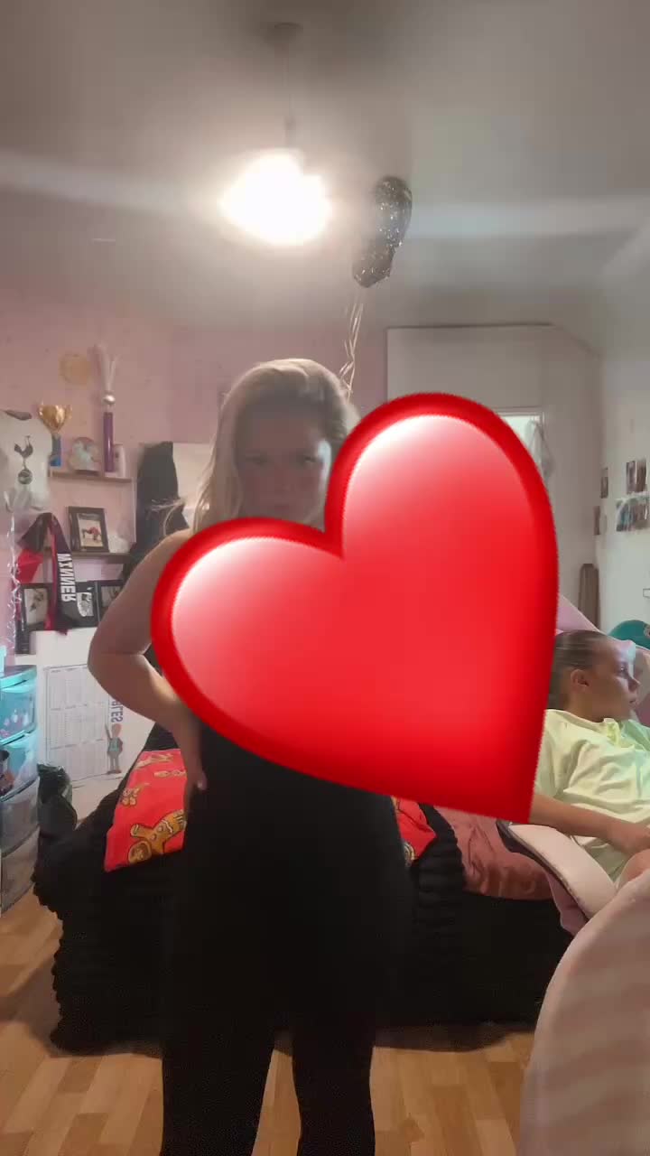 @Amelia-rose🤍🌎