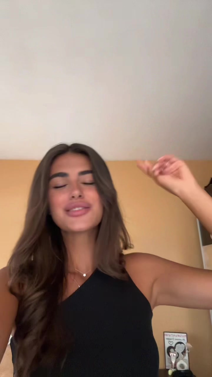 @lornatonchevaa