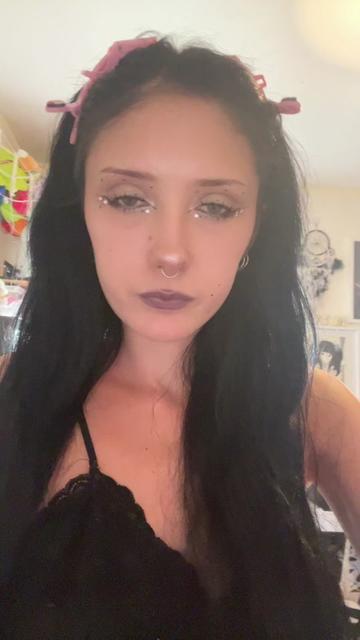 @emily 🫧