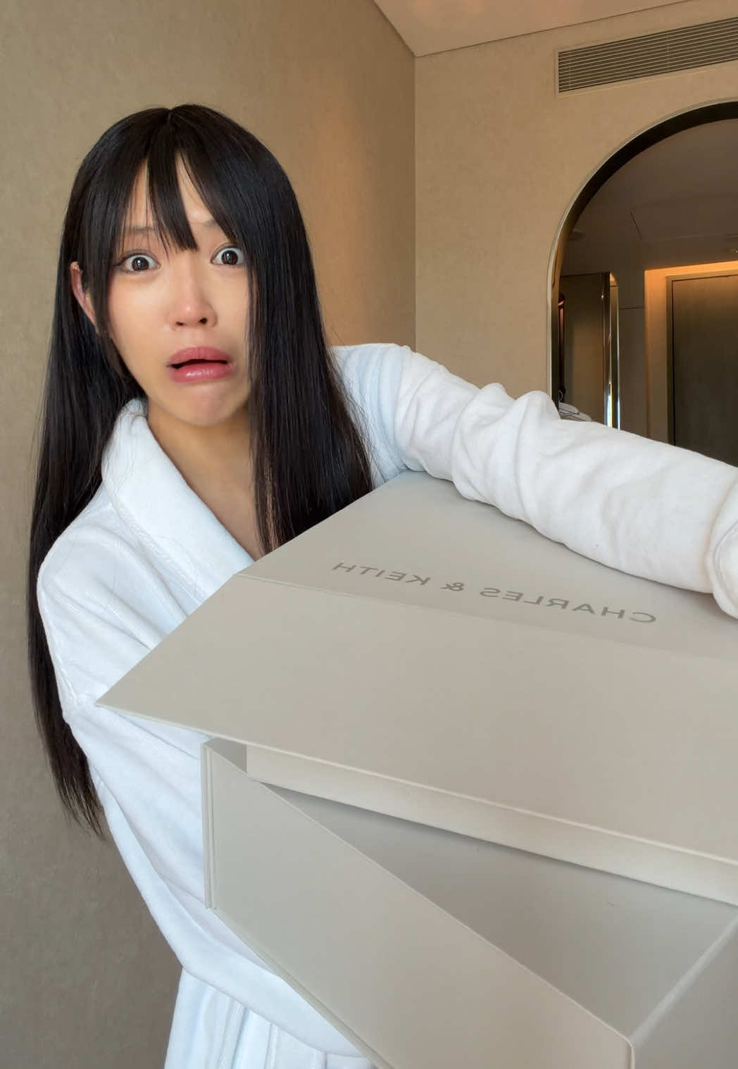 @jieun
