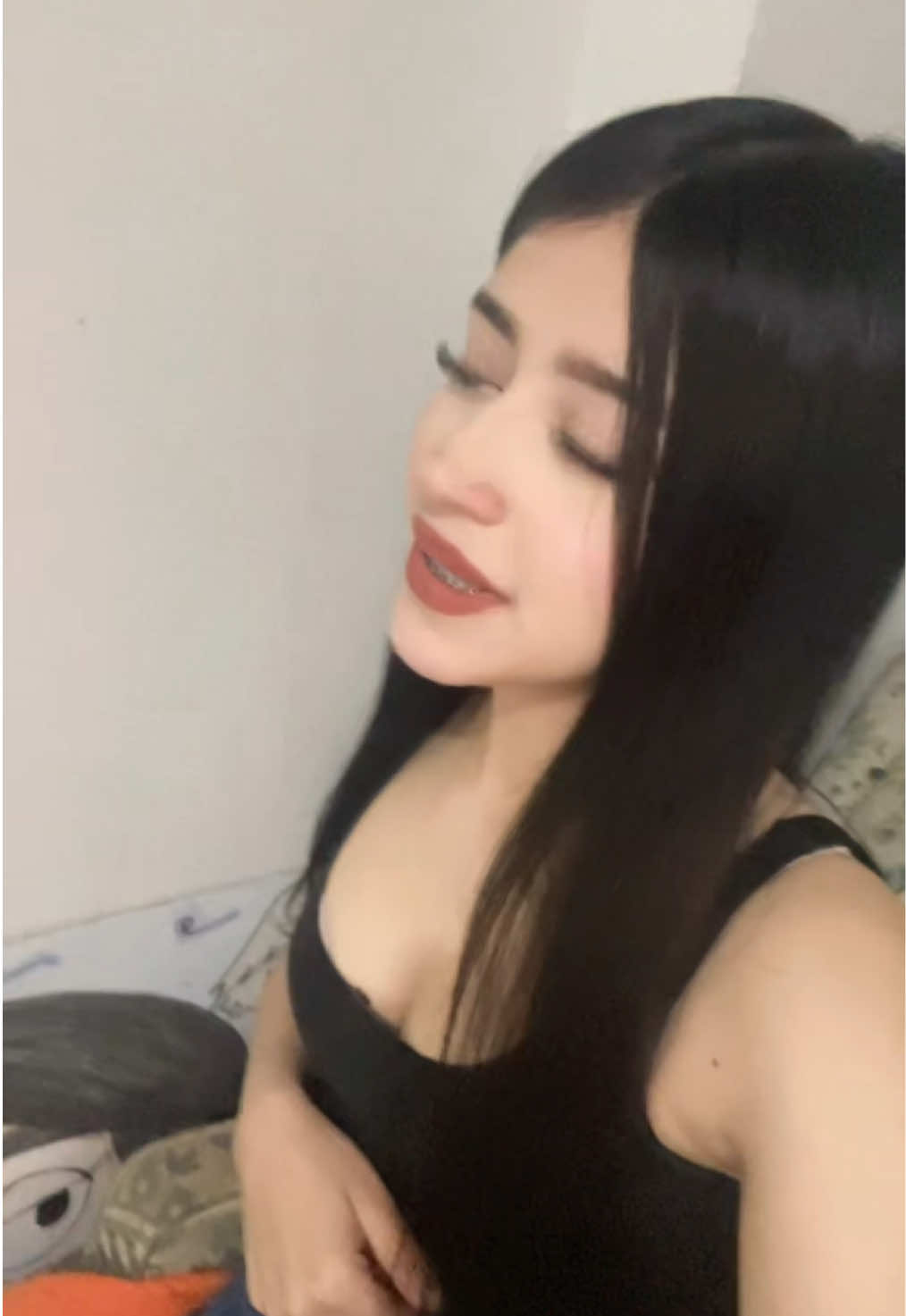 @nicole