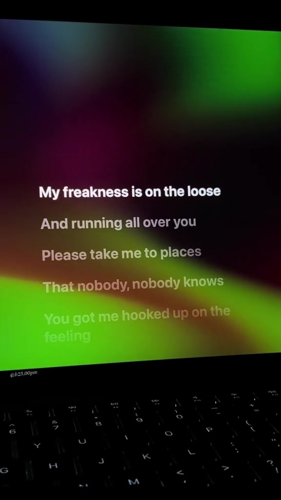 @𖣂