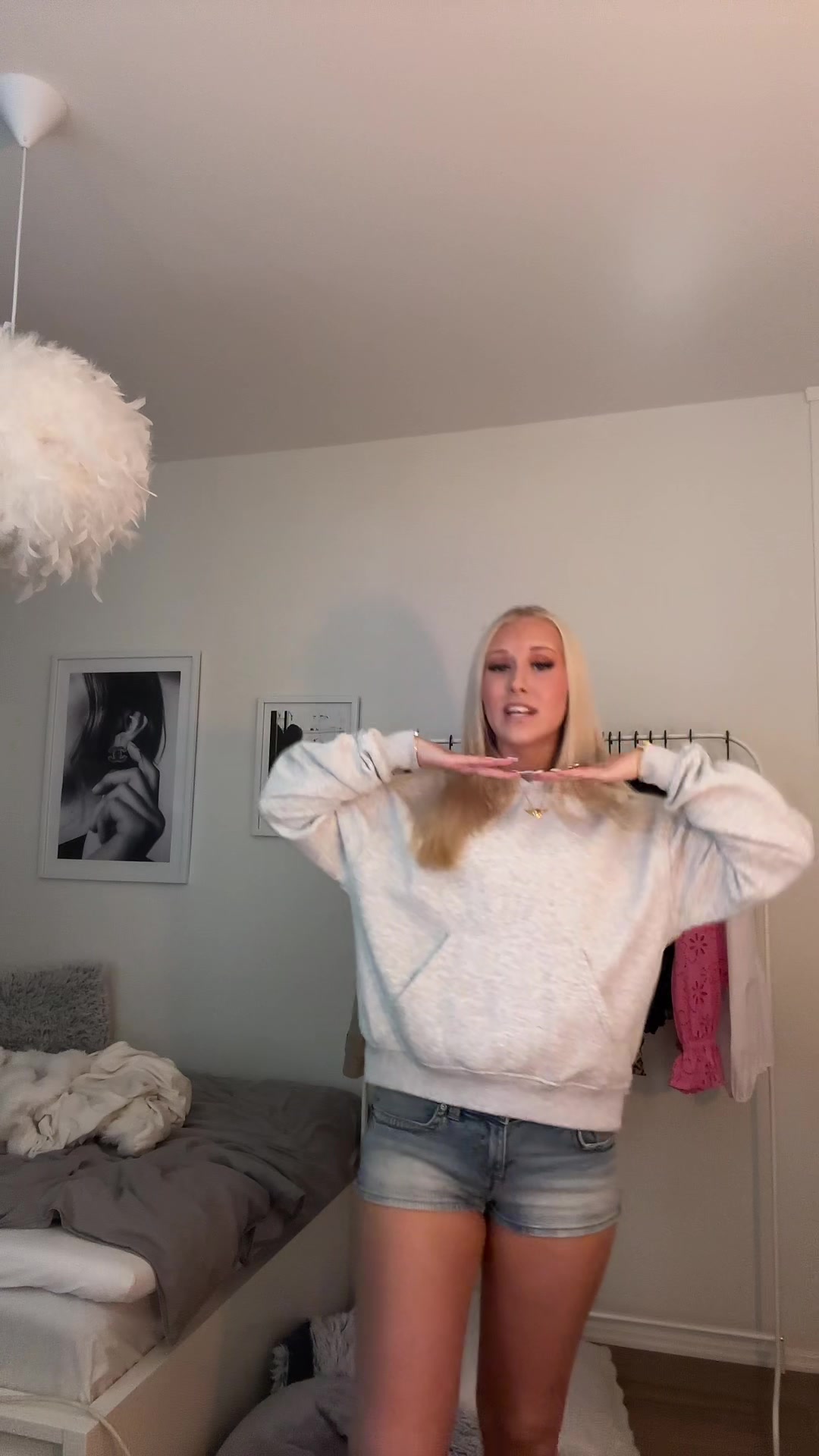 @dinrebecca1