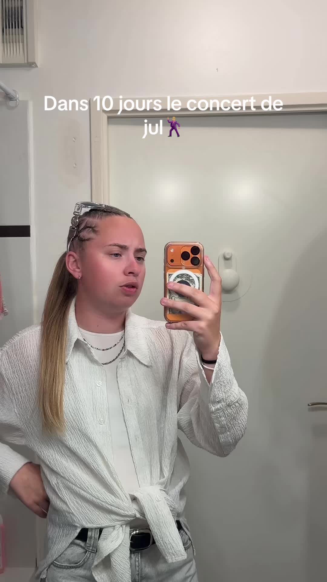 @ambreb1128