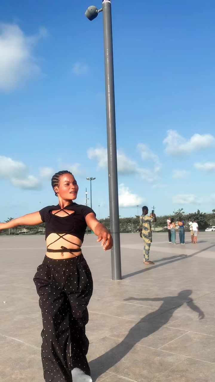 @minissia228