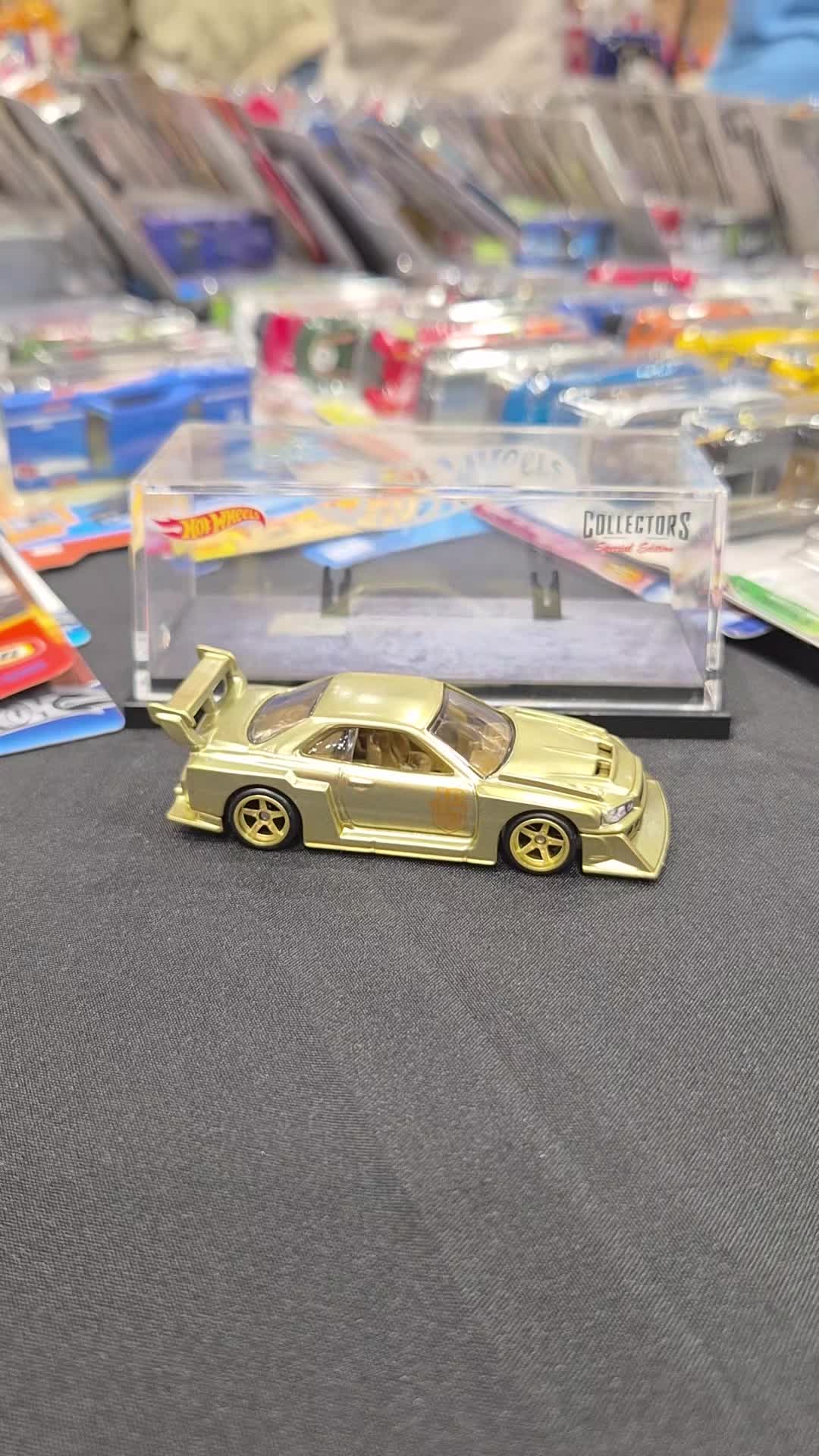 @Jcollectz