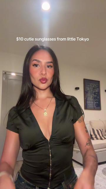 @😚