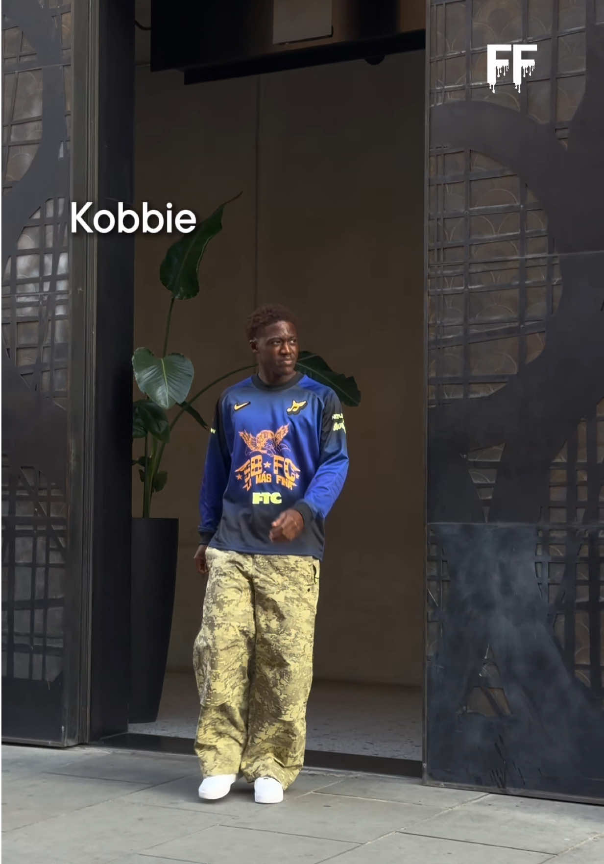 @Footballer Fits