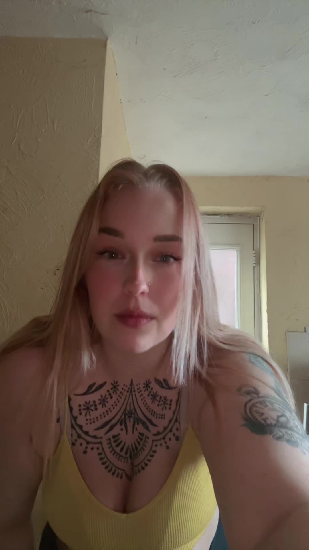 @🐝_toxicblonde69🐝