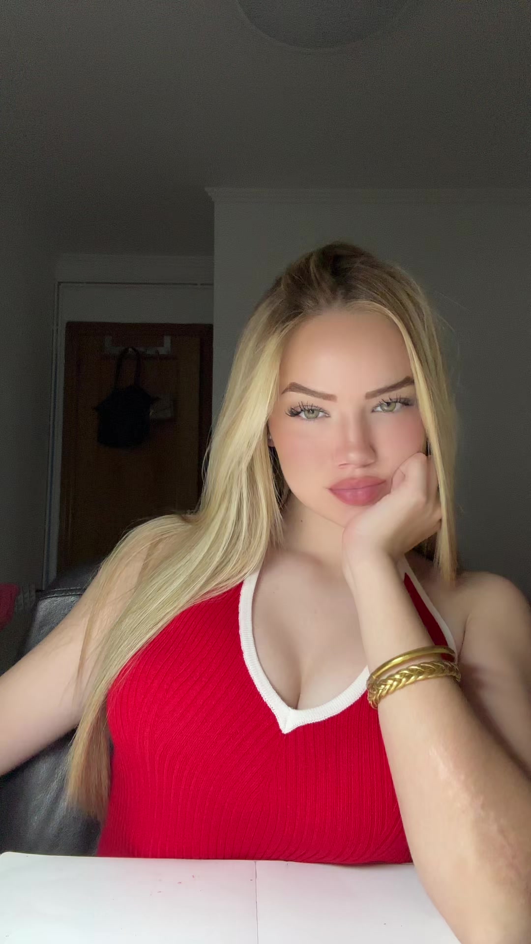 @Tanixispilla