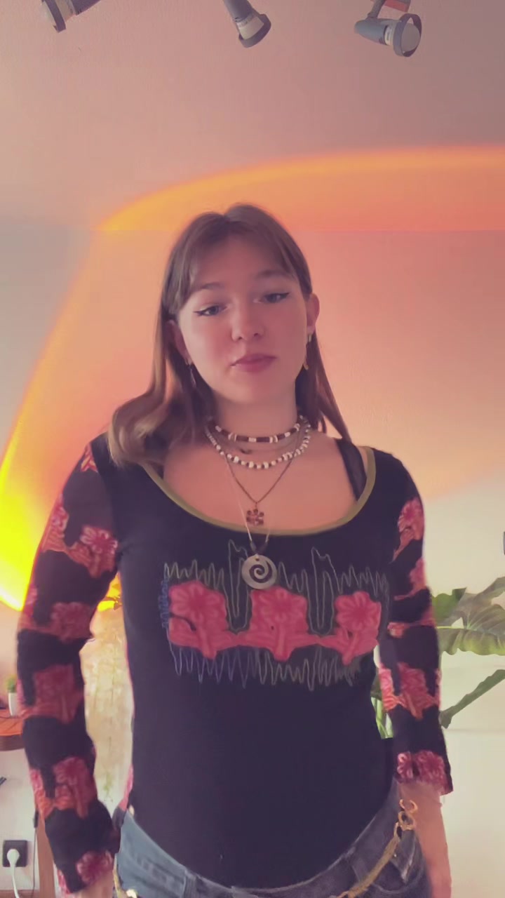 @Nina 🪩🧿